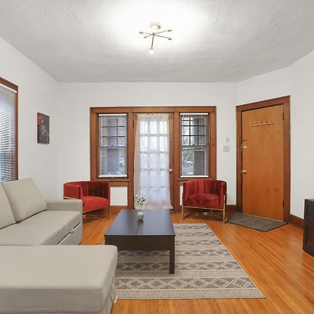 Comfy Apartment In Indianapolis Exteriör bild