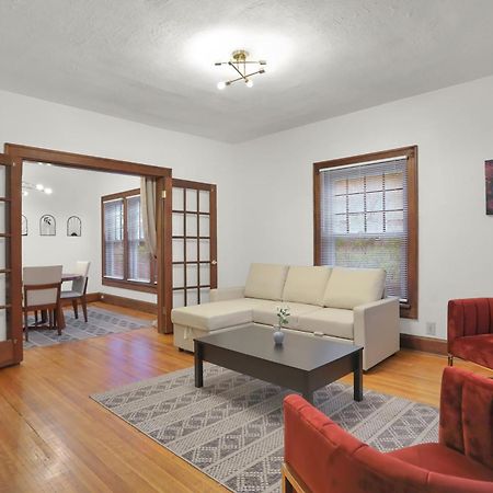 Comfy Apartment In Indianapolis Exteriör bild